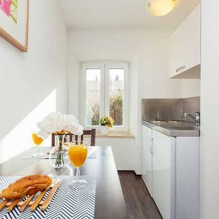 City Wall'S Studio Apartment Ragusa Esterno foto